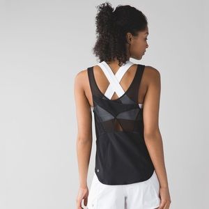 Lululemon run with the sun tank 4